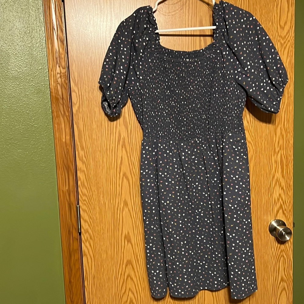 Universal Thread women’s puff sleeve dress size large